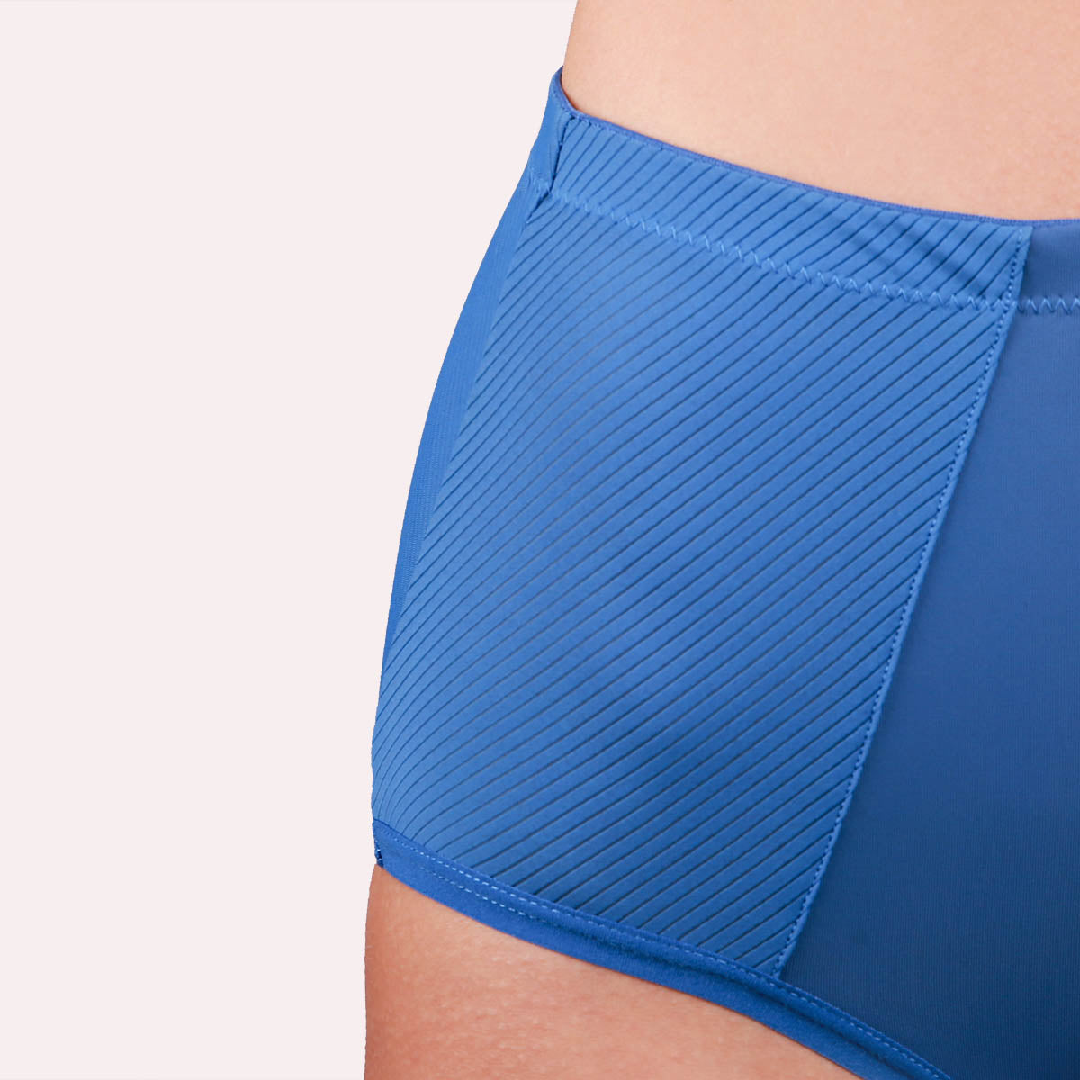 Taynie Highwaist ultra blau